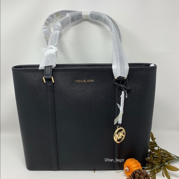 Michael Kors Sady Medium Tote - Picture 2 of 11